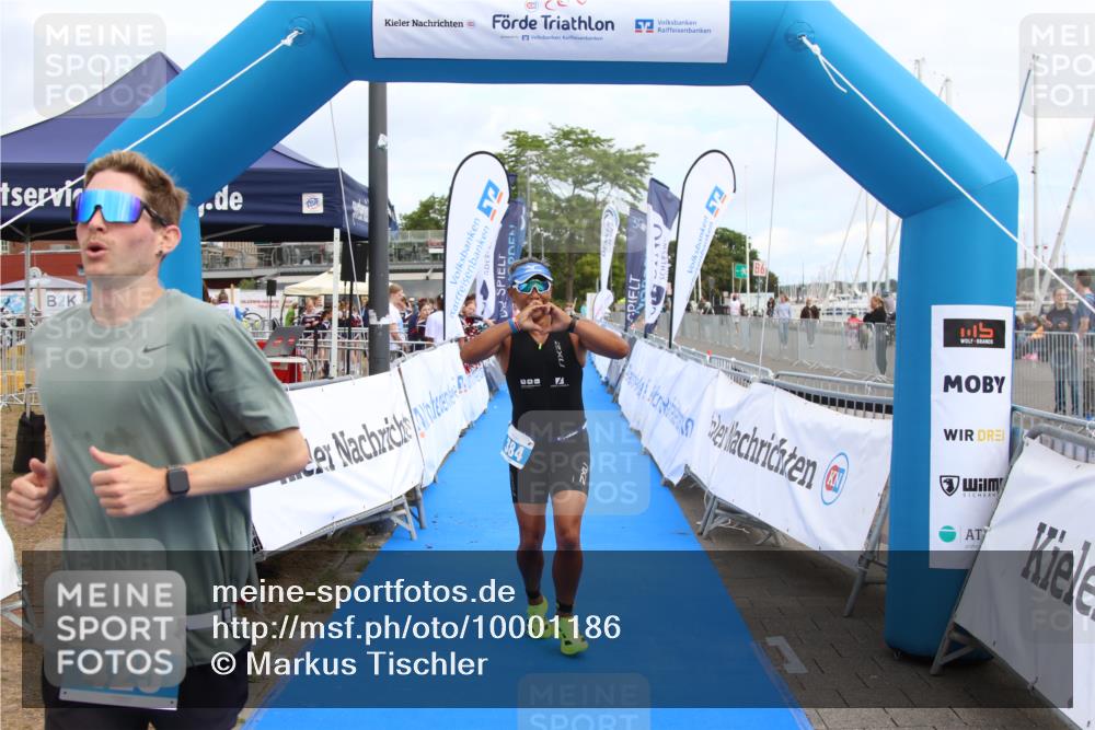 16.08.2026 - KN Förde Triathlon 2026 Markus Tischler http://msf.ph/oto/10001186 16.08.2026 12:27:54 Ziel 381, 384, 425, 381, 384, 425 meine-sportfotos.de