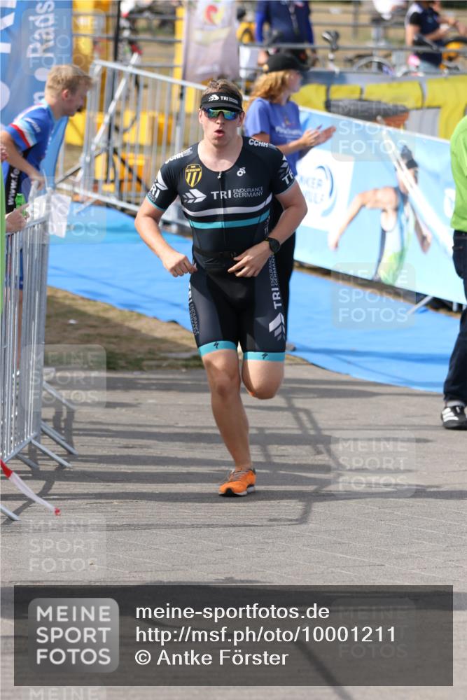 16.08.2026 - KN Förde Triathlon 2026 Antke Förster http://msf.ph/oto/10001211 16.08.2026 15:57:00 Laufen  meine-sportfotos.de