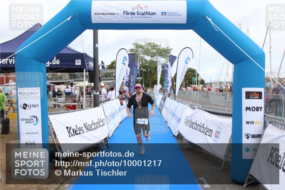 16.08.2026 - KN Förde Triathlon 2026 Markus Tischler http://msf.ph/oto/10001217 16.08.2026 12:28:55 Ziel 432, 432 meine-sportfotos.de