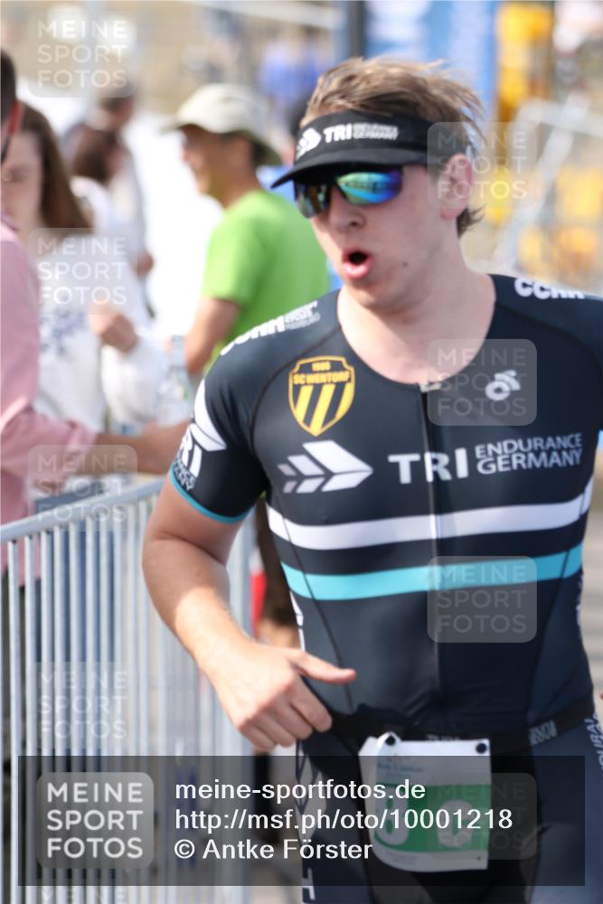 16.08.2026 - KN Förde Triathlon 2026 Antke Förster http://msf.ph/oto/10001218 16.08.2026 15:57:02 Laufen  meine-sportfotos.de