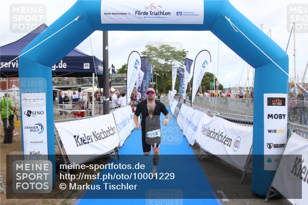 16.08.2026 - KN Förde Triathlon 2026 Markus Tischler http://msf.ph/oto/10001229 16.08.2026 12:28:56 Ziel 432, 432 meine-sportfotos.de