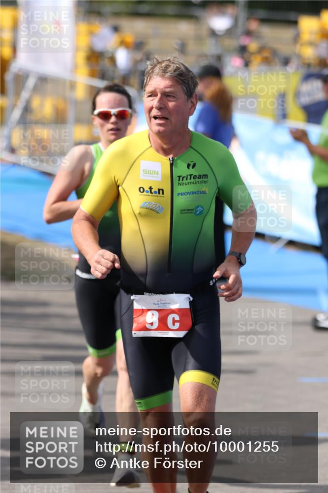 16.08.2026 - KN Förde Triathlon 2026 Antke Förster http://msf.ph/oto/10001255 16.08.2026 15:58:40 Laufen  meine-sportfotos.de