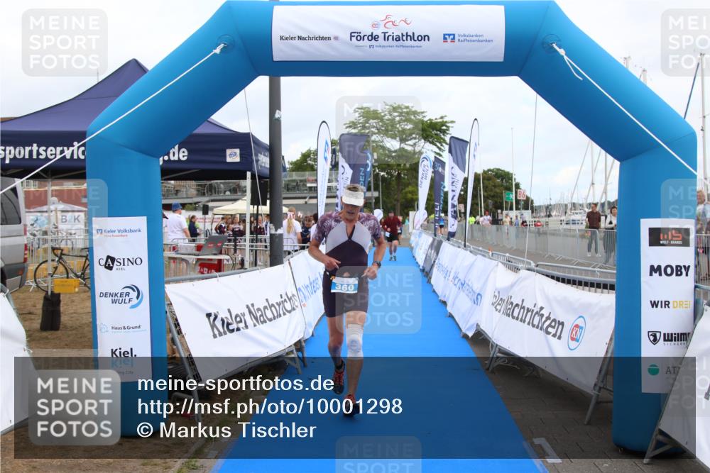 16.08.2026 - KN Förde Triathlon 2026 Markus Tischler http://msf.ph/oto/10001298 16.08.2026 12:29:39 Ziel 360, 360 meine-sportfotos.de