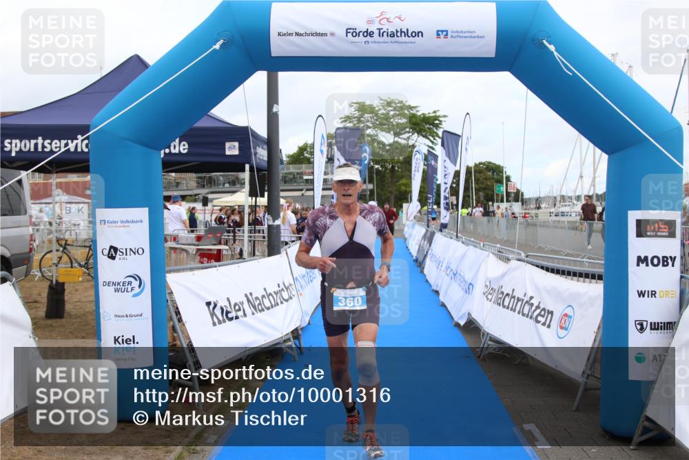 16.08.2026 - KN Förde Triathlon 2026 Markus Tischler http://msf.ph/oto/10001316 16.08.2026 12:29:39 Ziel 360, 360 meine-sportfotos.de