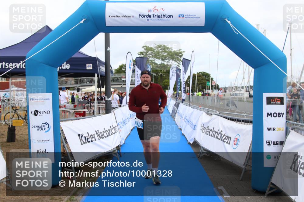 16.08.2026 - KN Förde Triathlon 2026 Markus Tischler http://msf.ph/oto/10001328 16.08.2026 12:29:48 Ziel 370, 406, 370, 406 meine-sportfotos.de