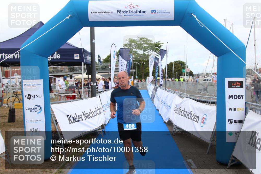 16.08.2026 - KN Förde Triathlon 2026 Markus Tischler http://msf.ph/oto/10001358 16.08.2026 12:29:56 Ziel 370, 406, 370, 406 meine-sportfotos.de