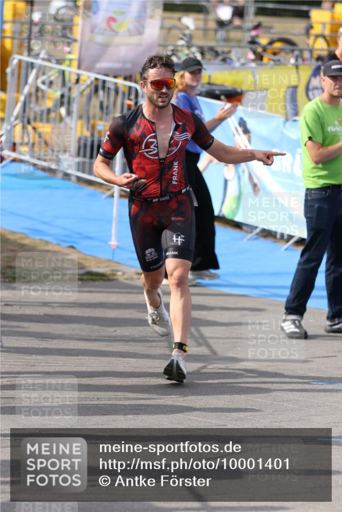 16.08.2026 - KN Förde Triathlon 2026 Antke Förster http://msf.ph/oto/10001401 16.08.2026 16:13:26 Laufen  meine-sportfotos.de