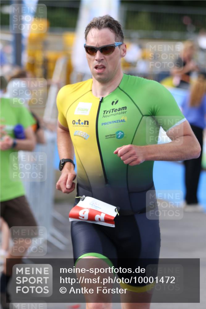 16.08.2026 - KN Förde Triathlon 2026 Antke Förster http://msf.ph/oto/10001472 16.08.2026 16:22:56 Laufen  meine-sportfotos.de