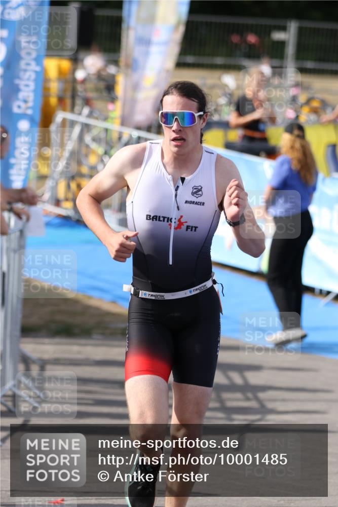 16.08.2026 - KN Förde Triathlon 2026 Antke Förster http://msf.ph/oto/10001485 16.08.2026 16:24:15 Laufen  meine-sportfotos.de