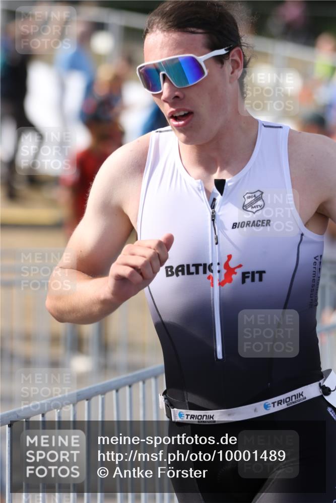 16.08.2026 - KN Förde Triathlon 2026 Antke Förster http://msf.ph/oto/10001489 16.08.2026 16:24:17 Laufen  meine-sportfotos.de