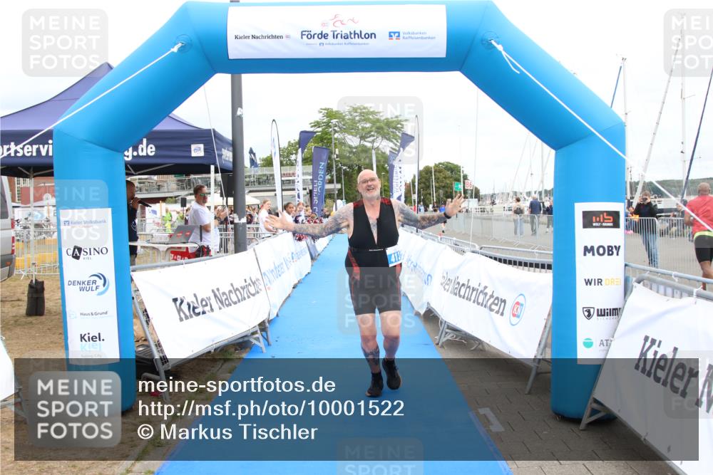 16.08.2026 - KN Förde Triathlon 2026 Markus Tischler http://msf.ph/oto/10001522 16.08.2026 12:32:47 Ziel 413, 413 meine-sportfotos.de