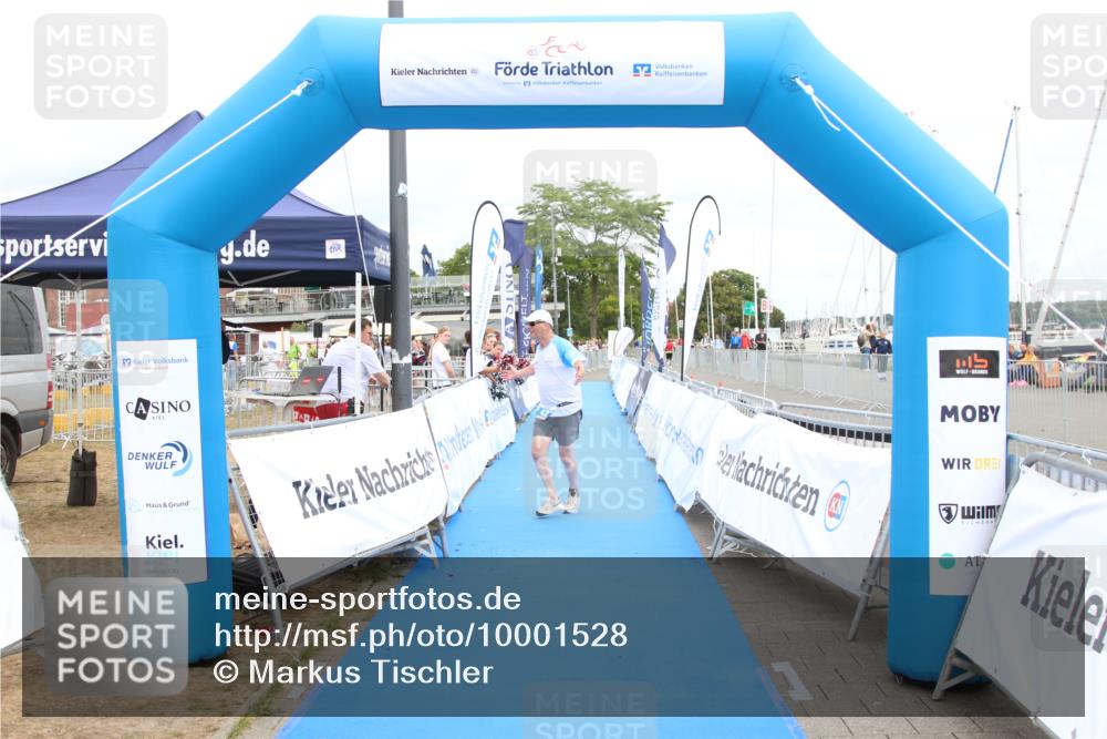 16.08.2026 - KN Förde Triathlon 2026 Markus Tischler http://msf.ph/oto/10001528 16.08.2026 12:33:08 Ziel 427, 427 meine-sportfotos.de