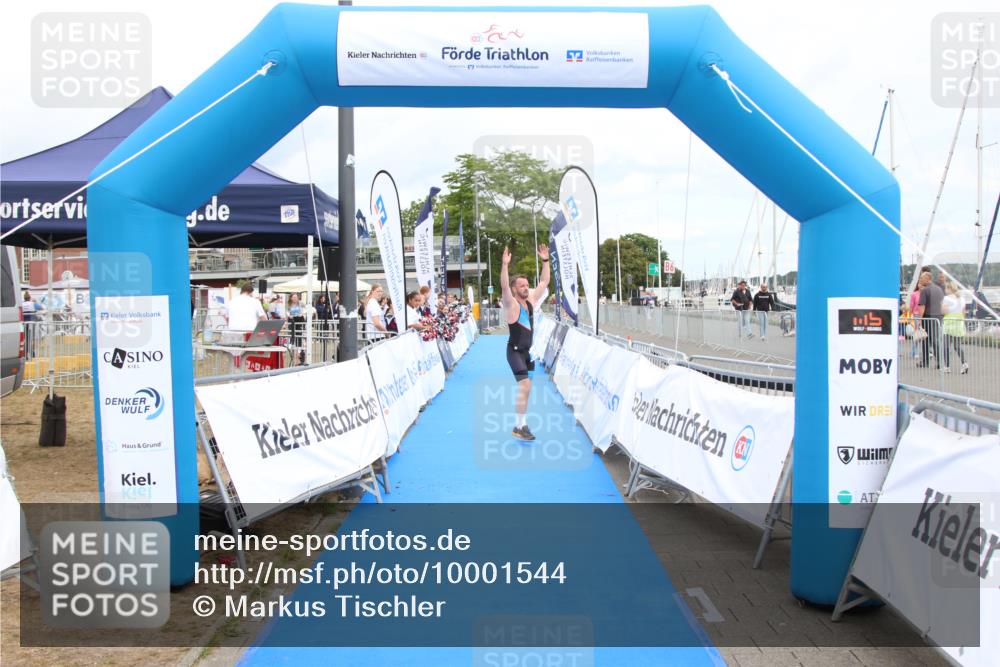 16.08.2026 - KN Förde Triathlon 2026 Markus Tischler http://msf.ph/oto/10001544 16.08.2026 12:34:17 Ziel 396, 396 meine-sportfotos.de
