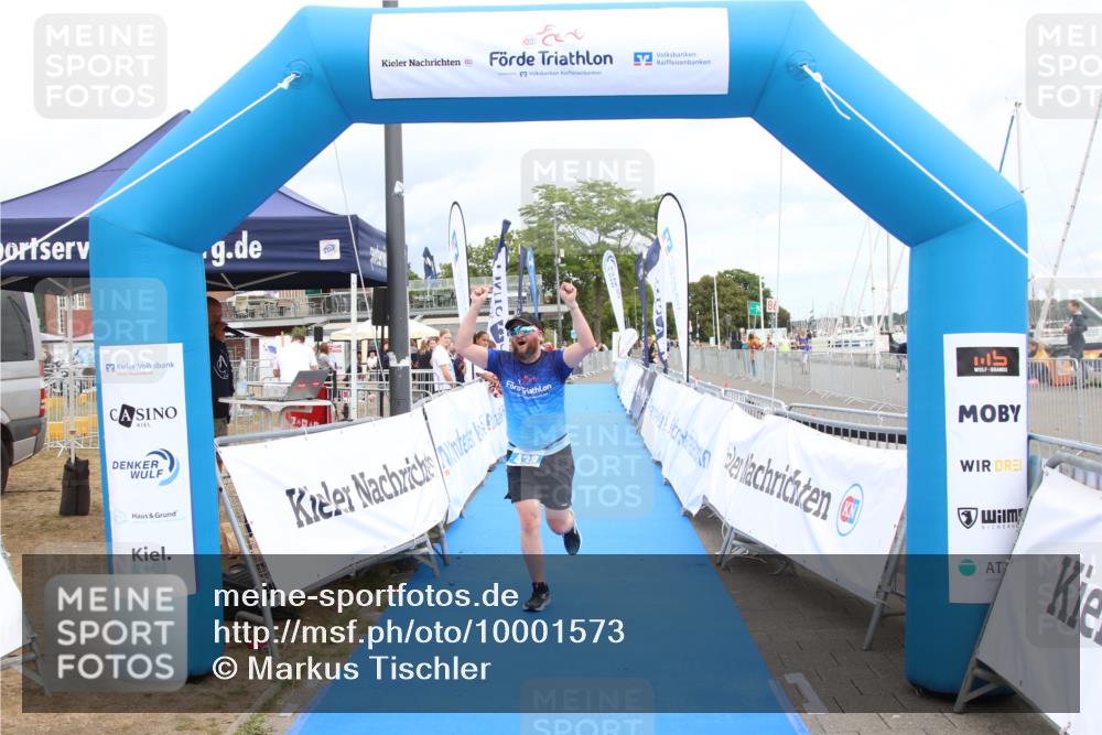 16.08.2026 - KN Förde Triathlon 2026 Markus Tischler http://msf.ph/oto/10001573 16.08.2026 12:35:04 Ziel 438, 438 meine-sportfotos.de
