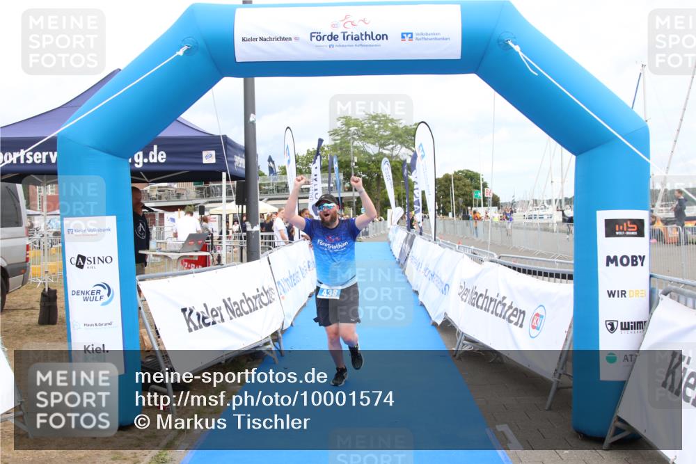 16.08.2026 - KN Förde Triathlon 2026 Markus Tischler http://msf.ph/oto/10001574 16.08.2026 12:35:04 Ziel 438, 438 meine-sportfotos.de