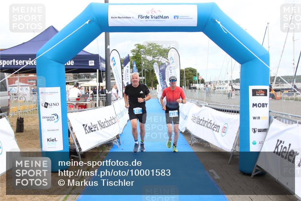 16.08.2026 - KN Förde Triathlon 2026 Markus Tischler http://msf.ph/oto/10001583 16.08.2026 12:36:04 Ziel 428, 801, 428, 801 meine-sportfotos.de