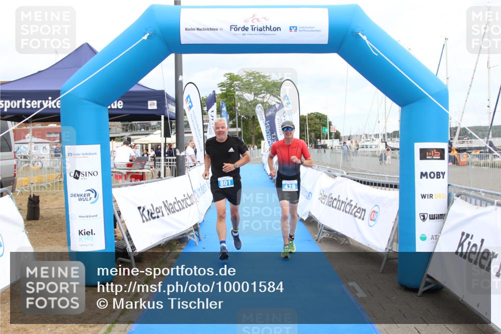 16.08.2026 - KN Förde Triathlon 2026 Markus Tischler http://msf.ph/oto/10001584 16.08.2026 12:36:04 Ziel 428, 801, 428, 801 meine-sportfotos.de