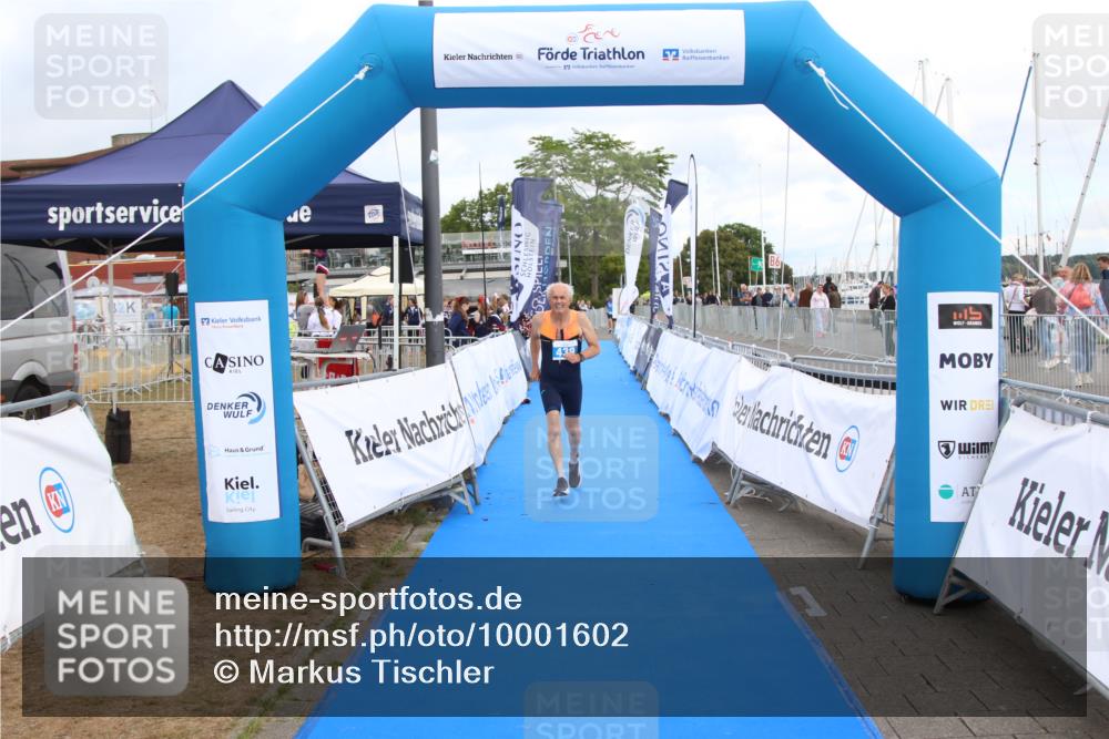 16.08.2026 - KN Förde Triathlon 2026 Markus Tischler http://msf.ph/oto/10001602 16.08.2026 12:43:02 Ziel 439, 439 meine-sportfotos.de