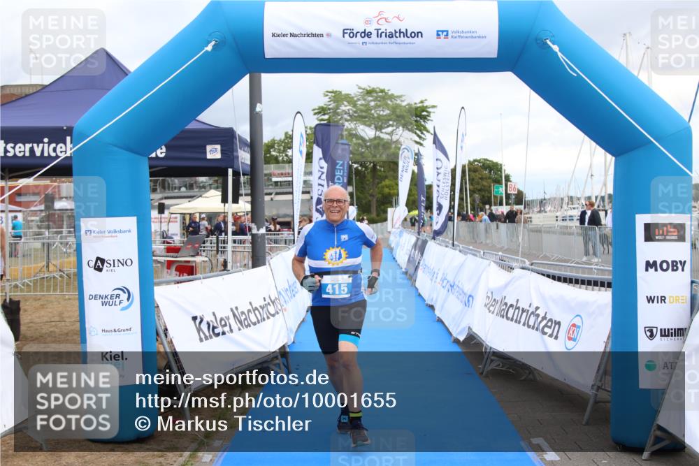 16.08.2026 - KN Förde Triathlon 2026 Markus Tischler http://msf.ph/oto/10001655 16.08.2026 12:48:26 Ziel 415, 415 meine-sportfotos.de
