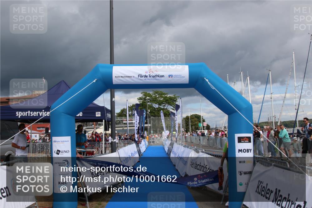 16.08.2026 - KN Förde Triathlon 2026 Markus Tischler http://msf.ph/oto/10001662 16.08.2026 13:26:20 Ziel  meine-sportfotos.de