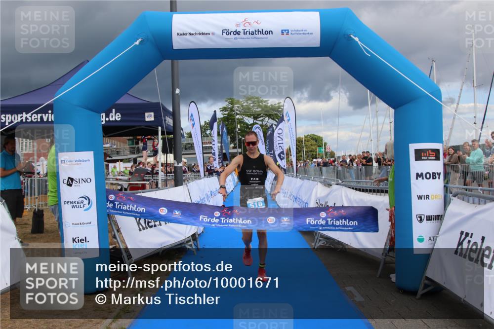 16.08.2026 - KN Förde Triathlon 2026 Markus Tischler http://msf.ph/oto/10001671 16.08.2026 13:28:28 Ziel 510, 510 meine-sportfotos.de