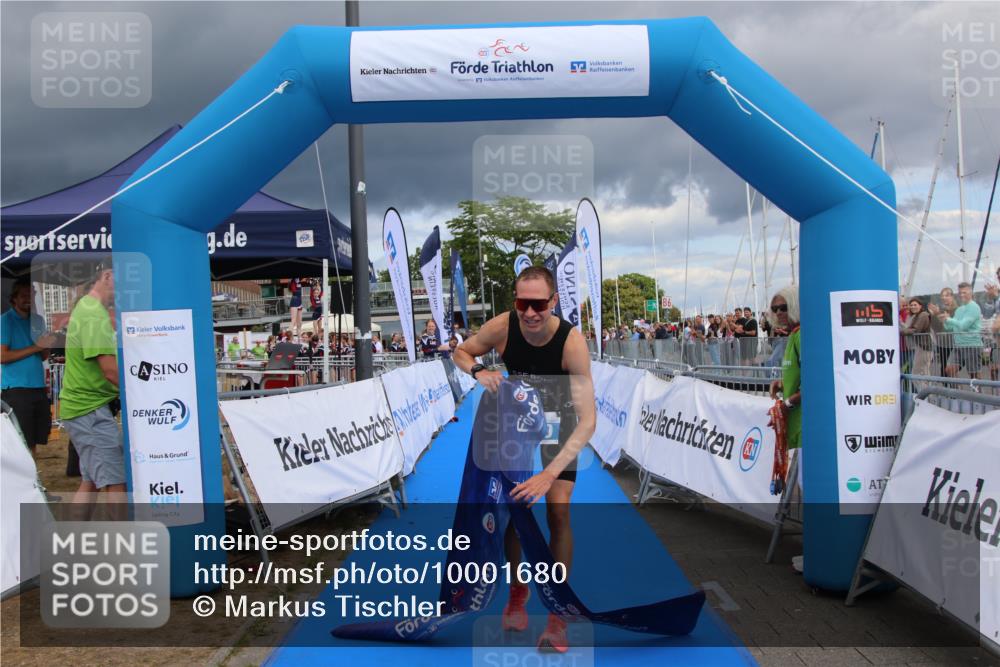 16.08.2026 - KN Förde Triathlon 2026 Markus Tischler http://msf.ph/oto/10001680 16.08.2026 13:28:29 Ziel 510, 510 meine-sportfotos.de