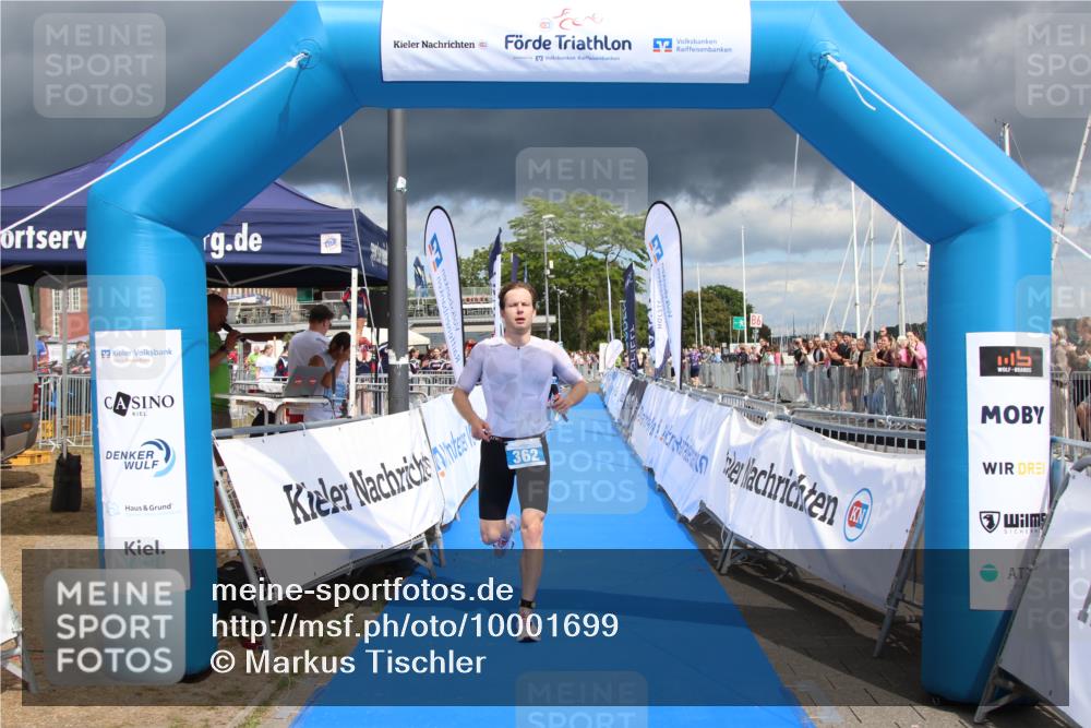 16.08.2026 - KN Förde Triathlon 2026 Markus Tischler http://msf.ph/oto/10001699 16.08.2026 13:30:06 Ziel 362, 501, 362, 501 meine-sportfotos.de