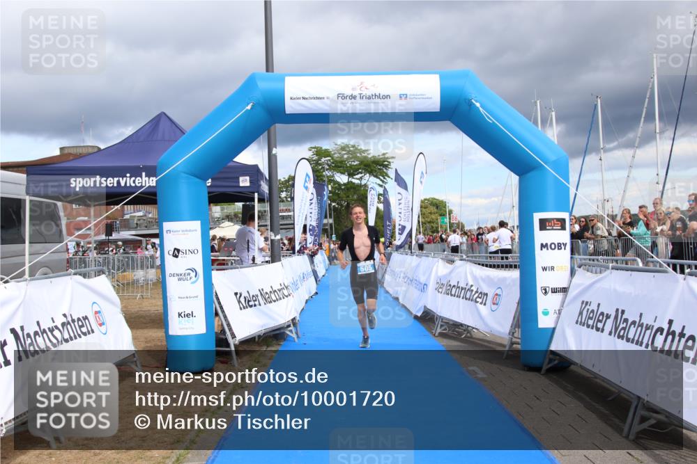 16.08.2026 - KN Förde Triathlon 2026 Markus Tischler http://msf.ph/oto/10001720 16.08.2026 13:35:54 Ziel 505, 505 meine-sportfotos.de