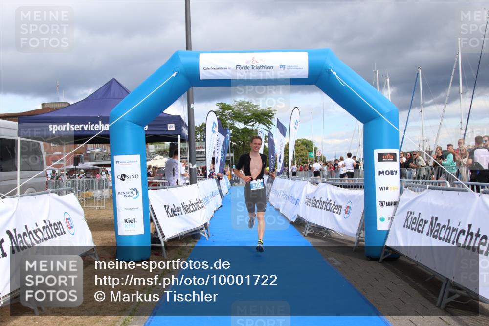 16.08.2026 - KN Förde Triathlon 2026 Markus Tischler http://msf.ph/oto/10001722 16.08.2026 13:35:54 Ziel 505, 505 meine-sportfotos.de