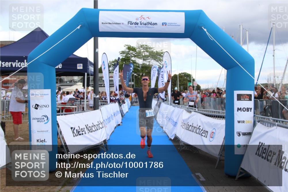 16.08.2026 - KN Förde Triathlon 2026 Markus Tischler http://msf.ph/oto/10001786 16.08.2026 13:40:52 Ziel 530, 530 meine-sportfotos.de