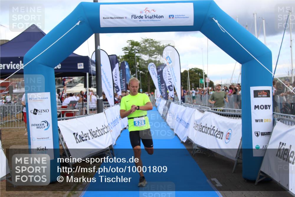 16.08.2026 - KN Förde Triathlon 2026 Markus Tischler http://msf.ph/oto/10001809 16.08.2026 13:41:33 Ziel 528, 528 meine-sportfotos.de