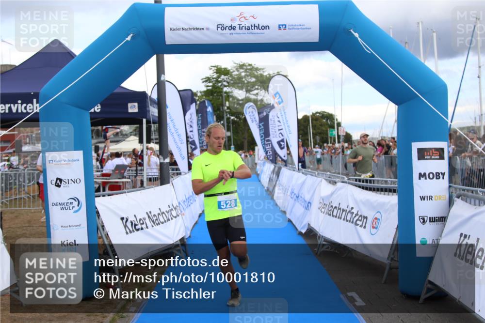 16.08.2026 - KN Förde Triathlon 2026 Markus Tischler http://msf.ph/oto/10001810 16.08.2026 13:41:33 Ziel 528, 528 meine-sportfotos.de