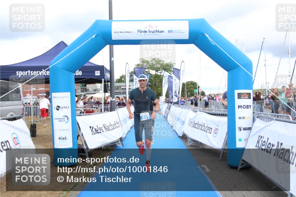 16.08.2026 - KN Förde Triathlon 2026 Markus Tischler http://msf.ph/oto/10001846 16.08.2026 13:43:53 Ziel 513, 525, 513, 525 meine-sportfotos.de