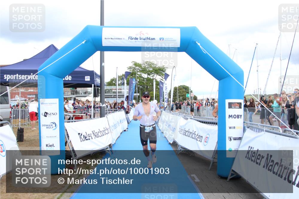 16.08.2026 - KN Förde Triathlon 2026 Markus Tischler http://msf.ph/oto/10001903 16.08.2026 13:45:03 Ziel 524, 540, 524, 540 meine-sportfotos.de