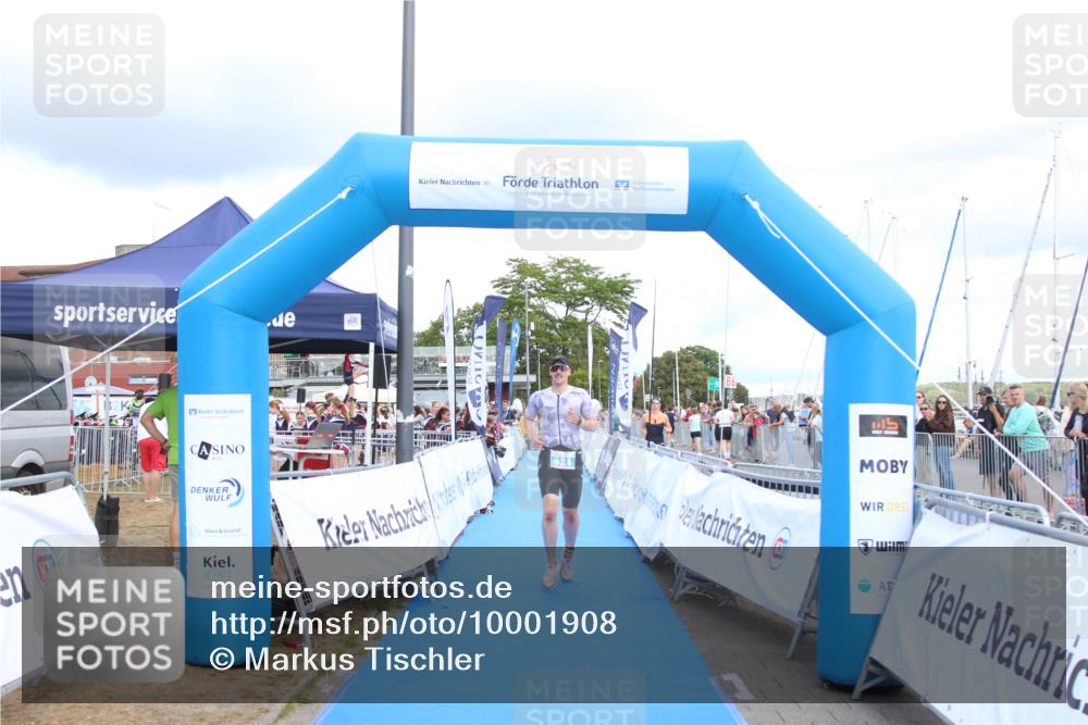 16.08.2026 - KN Förde Triathlon 2026 Markus Tischler http://msf.ph/oto/10001908 16.08.2026 13:45:18 Ziel 521, 521 meine-sportfotos.de