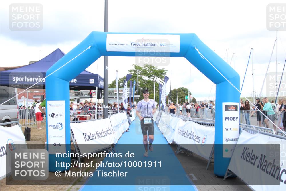 16.08.2026 - KN Förde Triathlon 2026 Markus Tischler http://msf.ph/oto/10001911 16.08.2026 13:45:18 Ziel 521, 521 meine-sportfotos.de