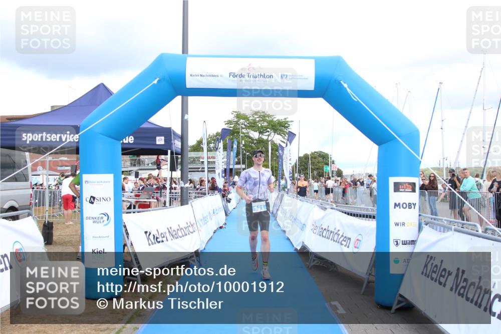 16.08.2026 - KN Förde Triathlon 2026 Markus Tischler http://msf.ph/oto/10001912 16.08.2026 13:45:18 Ziel 521, 521 meine-sportfotos.de