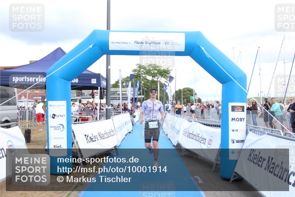 16.08.2026 - KN Förde Triathlon 2026 Markus Tischler http://msf.ph/oto/10001914 16.08.2026 13:45:19 Ziel 521, 521 meine-sportfotos.de