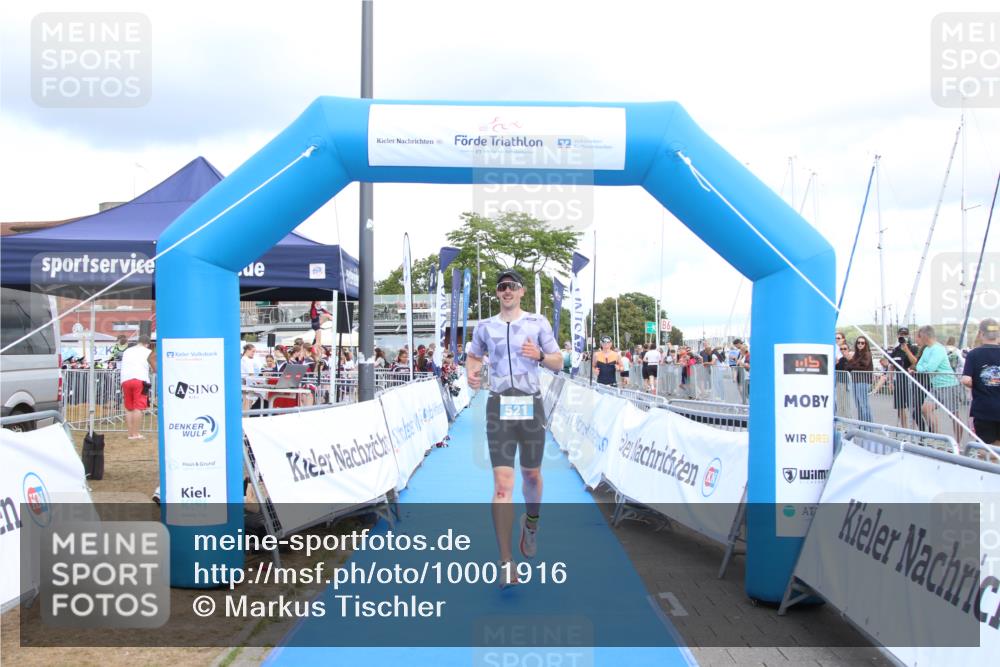 16.08.2026 - KN Förde Triathlon 2026 Markus Tischler http://msf.ph/oto/10001916 16.08.2026 13:45:19 Ziel 521, 521 meine-sportfotos.de