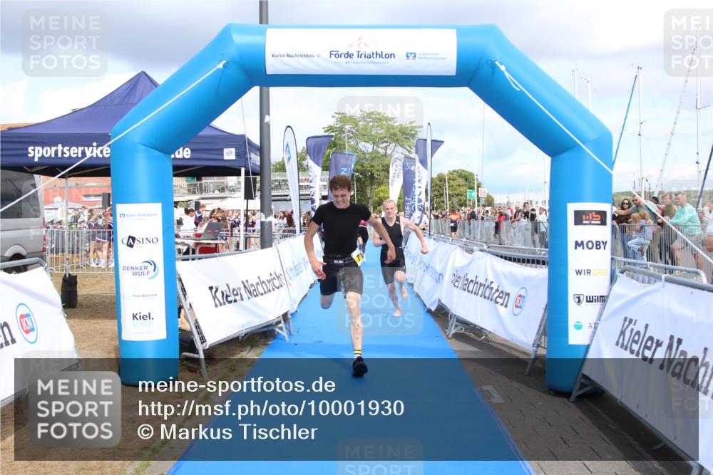16.08.2026 - KN Förde Triathlon 2026 Markus Tischler http://msf.ph/oto/10001930 16.08.2026 13:46:11 Ziel 543, 719, 543, 719 meine-sportfotos.de