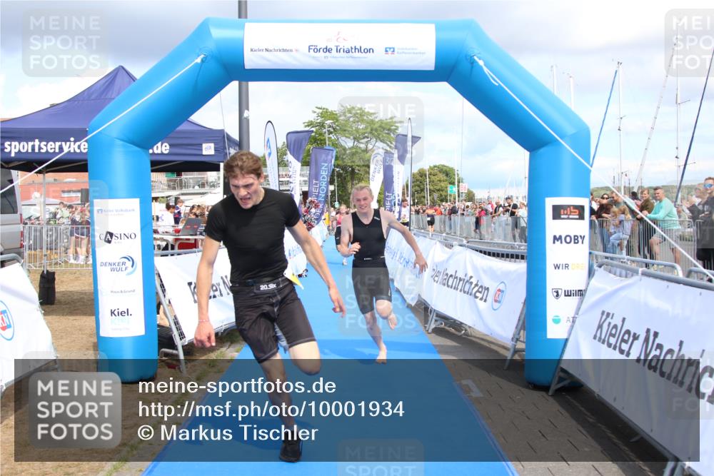 16.08.2026 - KN Förde Triathlon 2026 Markus Tischler http://msf.ph/oto/10001934 16.08.2026 13:46:11 Ziel 543, 719, 543, 719 meine-sportfotos.de