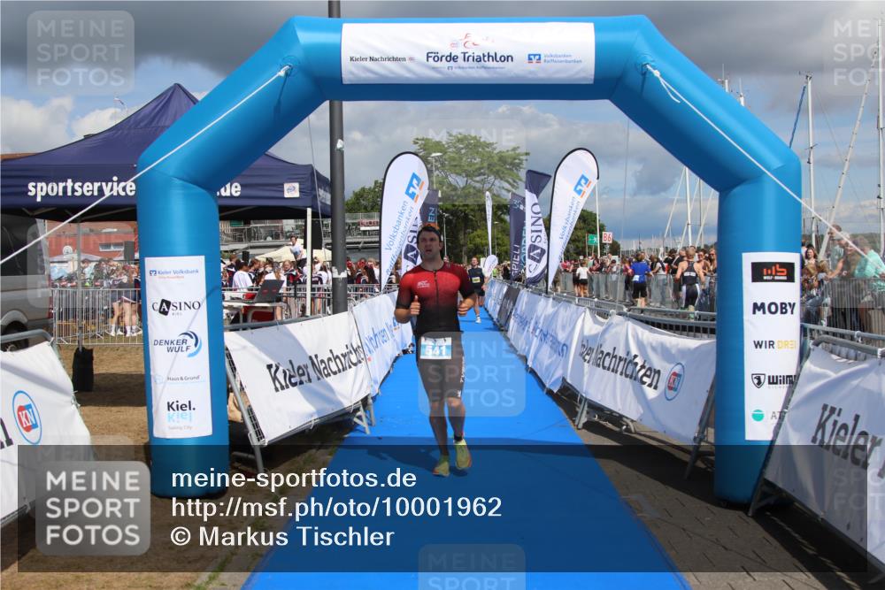 16.08.2026 - KN Förde Triathlon 2026 Markus Tischler http://msf.ph/oto/10001962 16.08.2026 13:46:57 Ziel 520, 541, 707, 520, 541, 707 meine-sportfotos.de