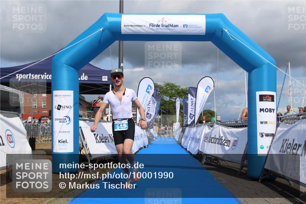 16.08.2026 - KN Förde Triathlon 2026 Markus Tischler http://msf.ph/oto/10001990 16.08.2026 13:48:14 Ziel 519, 547, 549, 519, 547, 549 meine-sportfotos.de