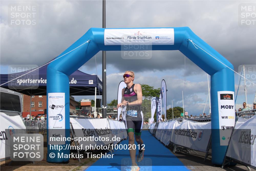 16.08.2026 - KN Förde Triathlon 2026 Markus Tischler http://msf.ph/oto/10002012 16.08.2026 13:48:30 Ziel 598, 598 meine-sportfotos.de