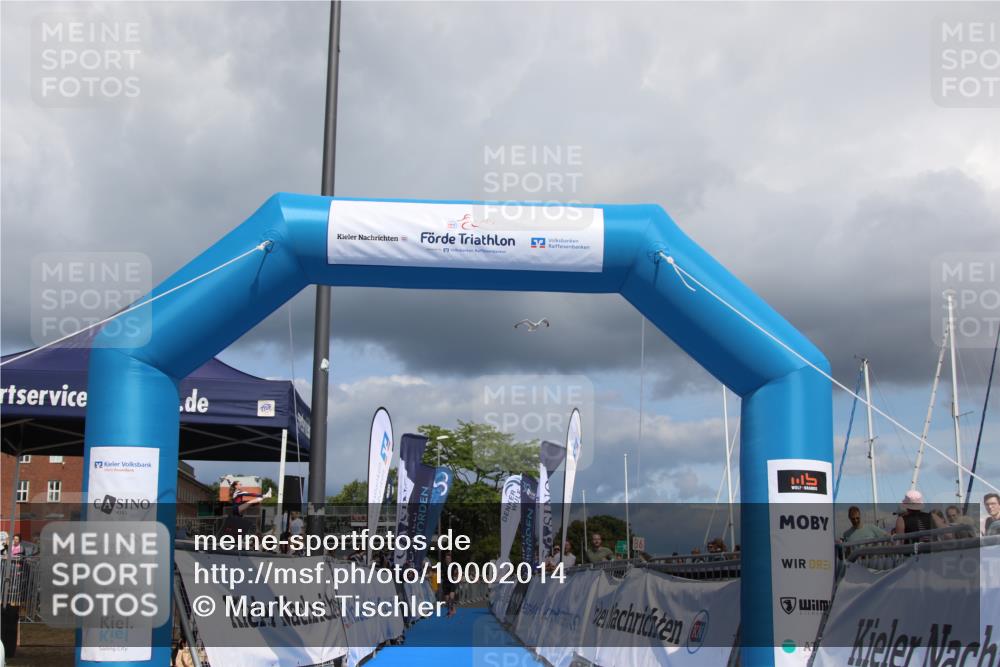 16.08.2026 - KN Förde Triathlon 2026 Markus Tischler http://msf.ph/oto/10002014 16.08.2026 13:48:46 Ziel 557, 557 meine-sportfotos.de