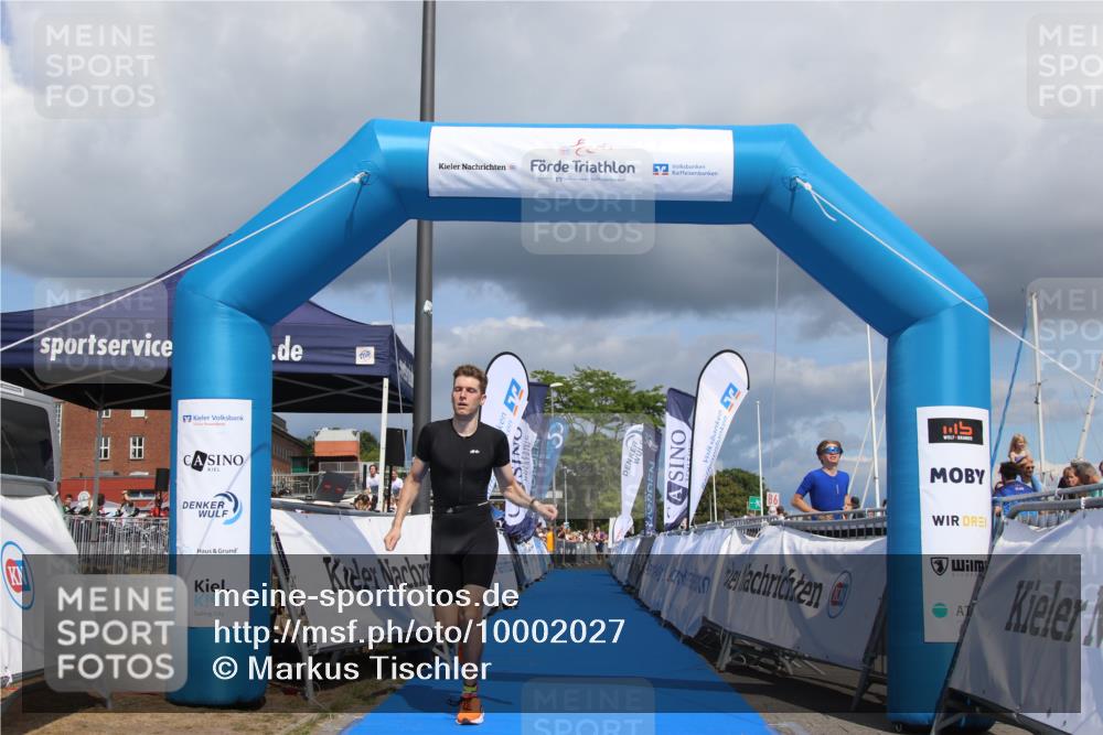 16.08.2026 - KN Förde Triathlon 2026 Markus Tischler http://msf.ph/oto/10002027 16.08.2026 13:48:53 Ziel 557, 557 meine-sportfotos.de