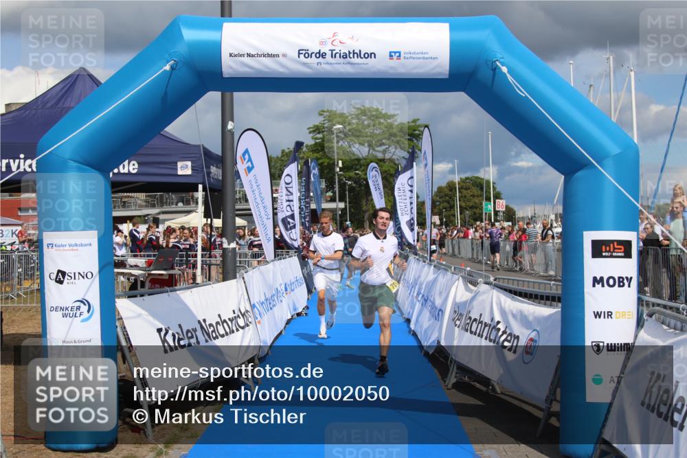 16.08.2026 - KN Förde Triathlon 2026 Markus Tischler http://msf.ph/oto/10002050 16.08.2026 13:49:53 Ziel 590, 701, 705, 590, 701, 705 meine-sportfotos.de
