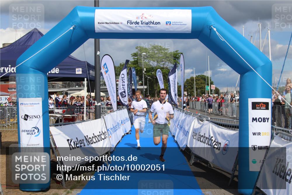 16.08.2026 - KN Förde Triathlon 2026 Markus Tischler http://msf.ph/oto/10002051 16.08.2026 13:49:53 Ziel 590, 701, 705, 590, 701, 705 meine-sportfotos.de