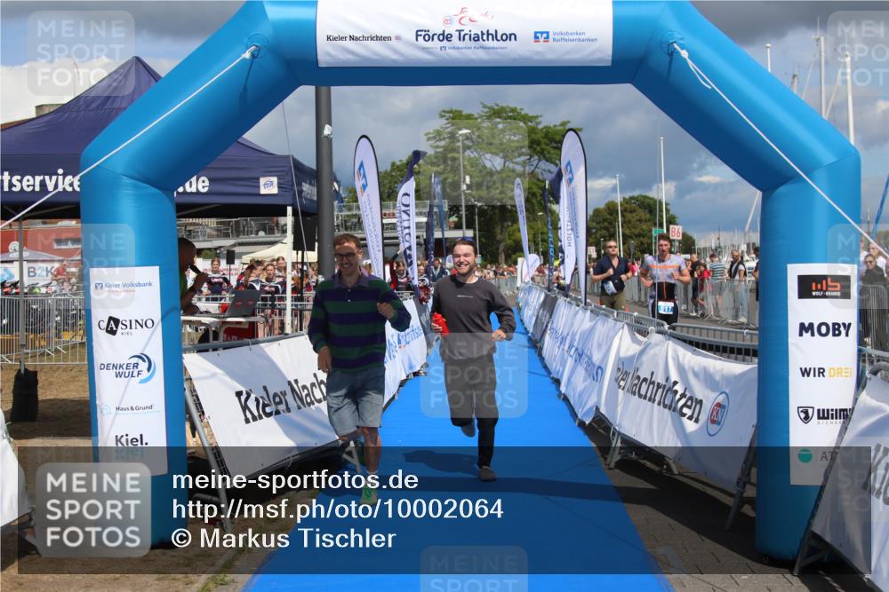 16.08.2026 - KN Förde Triathlon 2026 Markus Tischler http://msf.ph/oto/10002064 16.08.2026 13:49:59 Ziel 701, 705, 701, 705 meine-sportfotos.de