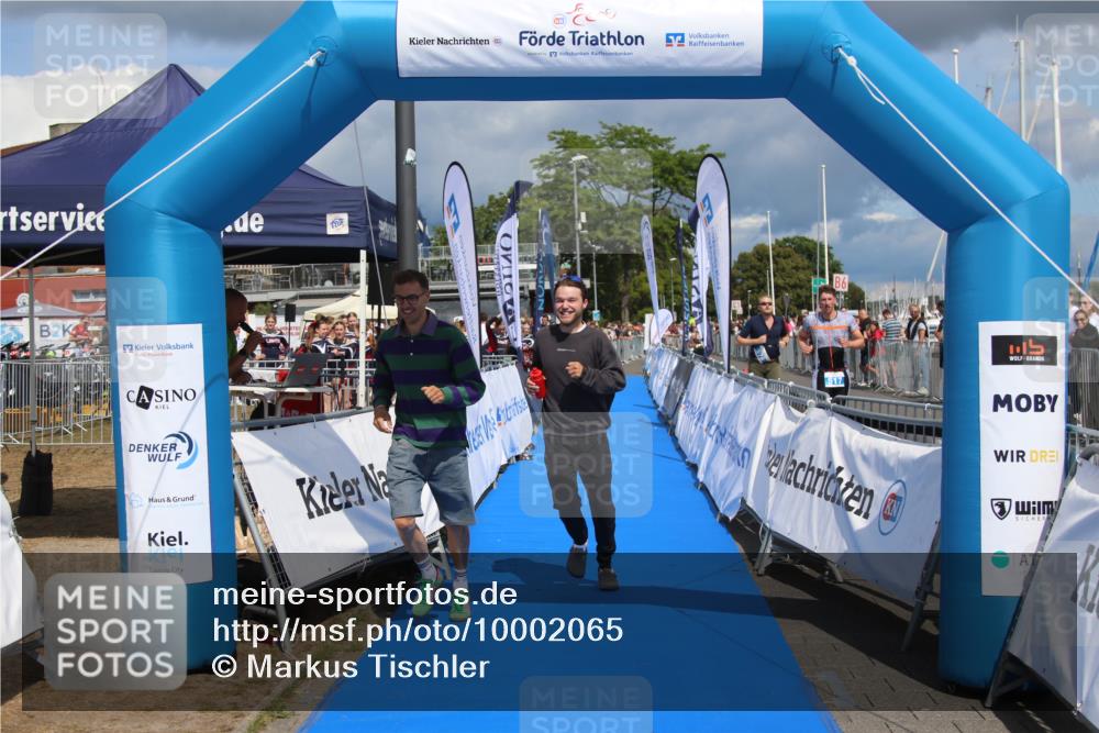 16.08.2026 - KN Förde Triathlon 2026 Markus Tischler http://msf.ph/oto/10002065 16.08.2026 13:49:59 Ziel 701, 705, 701, 705 meine-sportfotos.de
